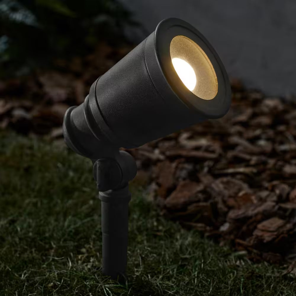 Cann River 420 Lumen Low Voltage Silver Hardwired Integrated LED Outdoor Spotlight with Clear Glass