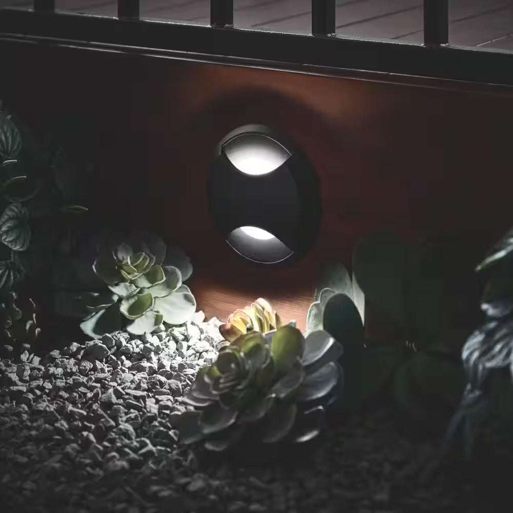 150 Lumens Low Voltage Black Integrated LED round Outdoor Inground Well/Deck Light
